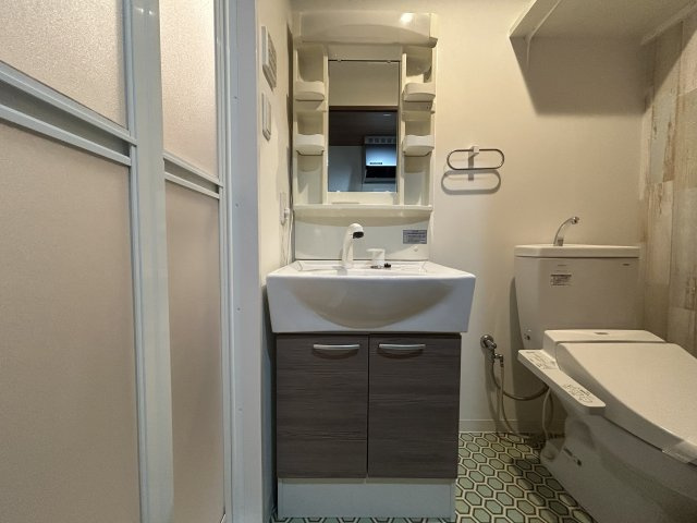 【洗面所独立】Wins Court Utajima 