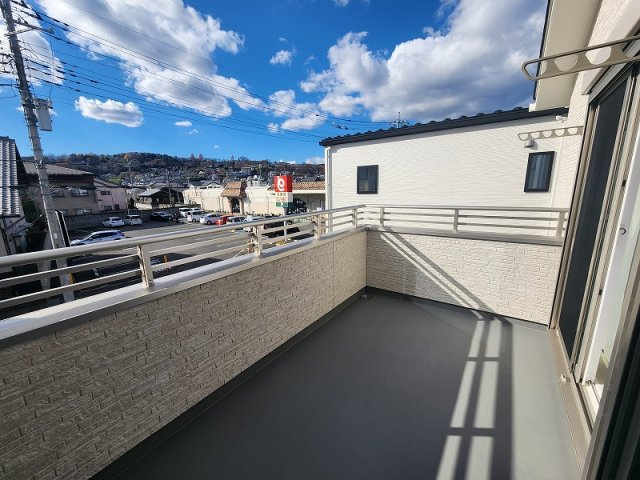 高崎市片岡町2丁目パパまるモデルハウスのバルコニー|現地撮影