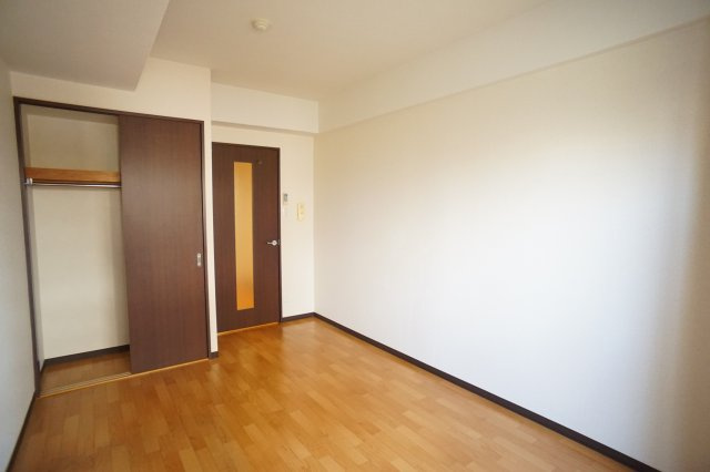 インペリアル奈良大宮の洋室