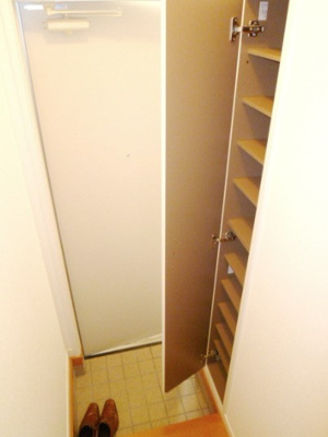 【玄関】 | パーシモンガーデンサエキ