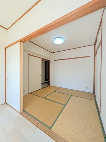 ヴィラージュ木崎の洗面所