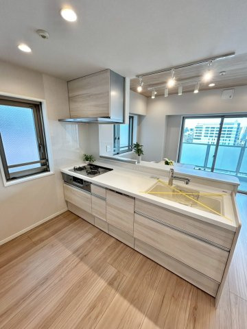 サングランデ桜橋　9階　角　部屋　リ　フォーム済のキッチン