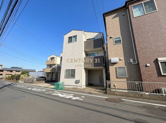 【前面道路含む現地写真】 | 東急東横線「元住吉」中古戸建 | 前面道路含む現地写真です