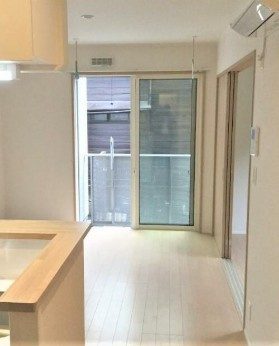 【居間・リビング】 | ヴェルデ | 10.3帖のきれいなLDK。