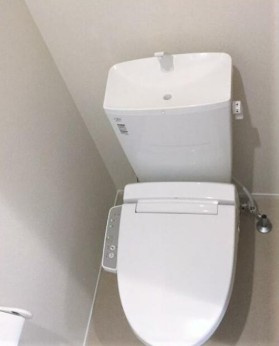 【トイレ】 | ヴェルデ | 温水洗浄便座。