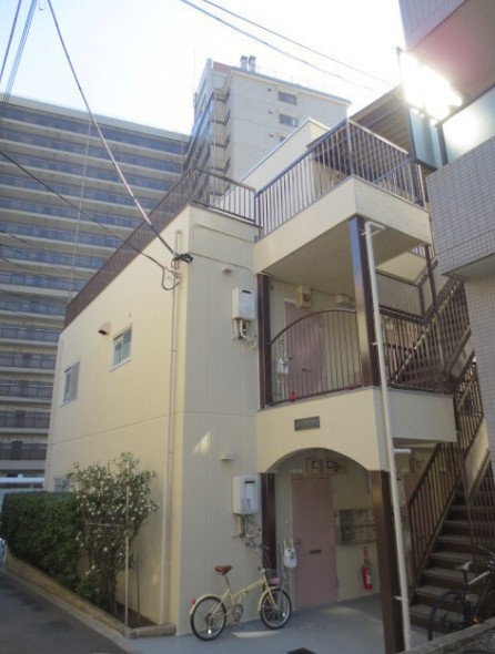 コーポタマキの外観