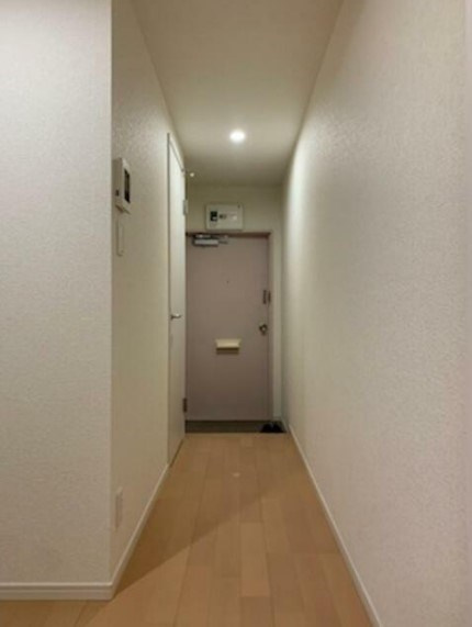 コーポタマキの玄関