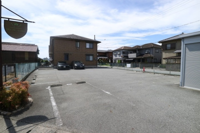 【駐車場】 | クローバー・シャトレ