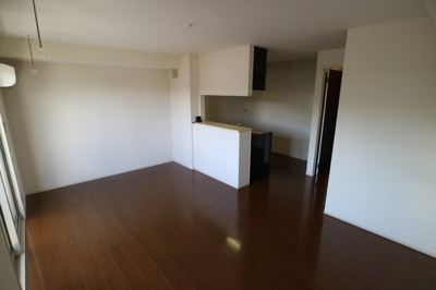 【居間・リビング】 | クローバー・シャトレ