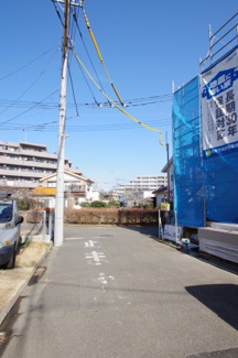 【外観】 | 【仲介手数料無料！！】府中市若松町4丁目　新築戸建て（全2棟）B号棟　4390万円 | 令和７年12月12日撮影　建築中