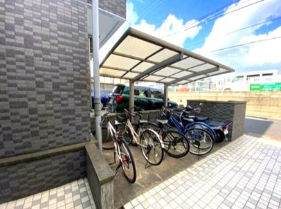 クレストコートのその他共用部分|駐輪スペースです。