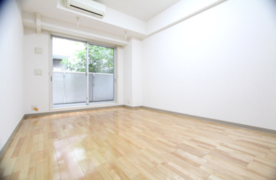 【居間・リビング】 | プライムアーバン西荻窪Ⅱ | 明るい洋室！