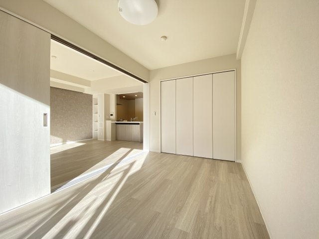 【寝室】 | ビクトリアヒルズ横濱サウスバラード棟 | 約6.0帖洋室