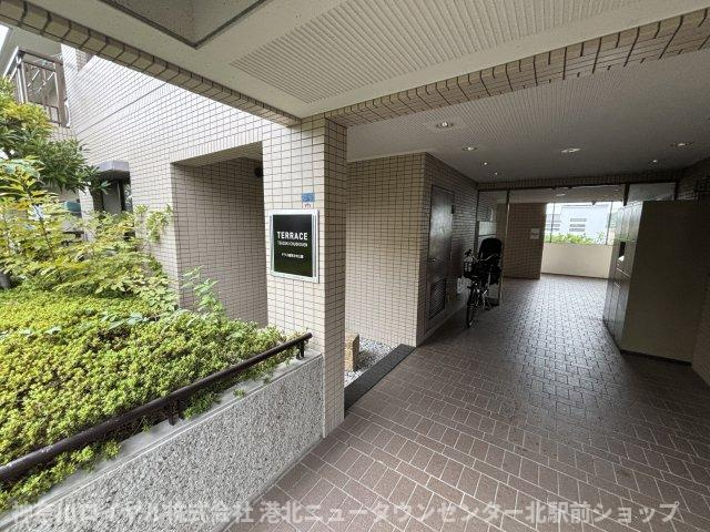 【エントランス】