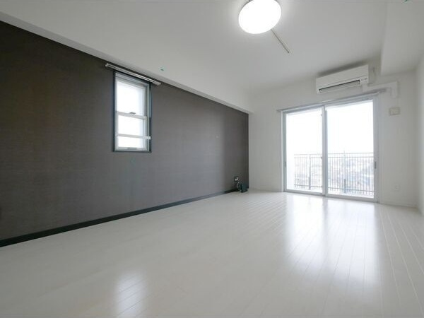 弥富通ライズの居間・リビング|使いやすい居間です