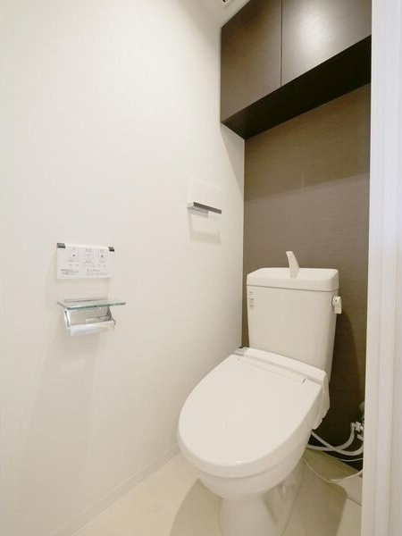 弥富通ライズのトイレ|ゆったりとした空間のトイレです