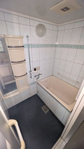 岩塚町スカイマンションの浴室