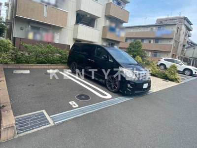 【駐車場】 | アルぺージュ大森　A棟 | 車をお持ちの方に嬉しい駐車場付きの物件です