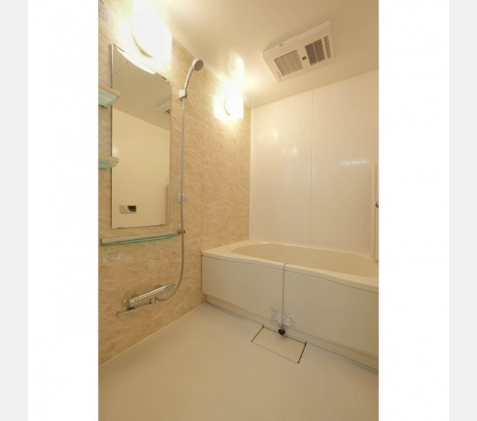 コンフォリア鷺沼三丁目の浴室