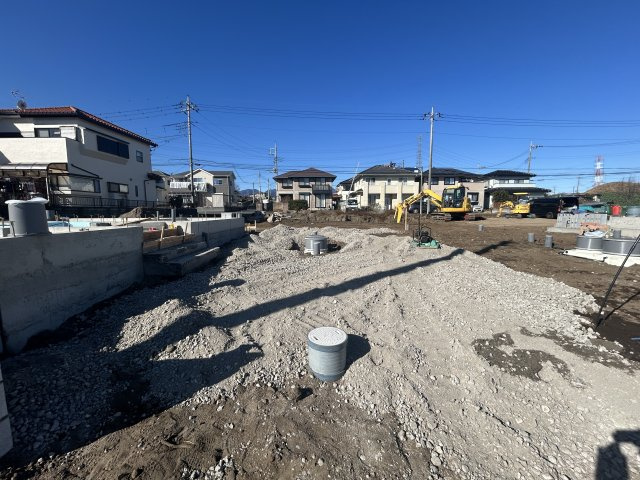 新築　高崎市金古町第16　クレイドルガーデン　2号棟の駐車場|現地写真　駐車スペースは並列2台分可能です！
