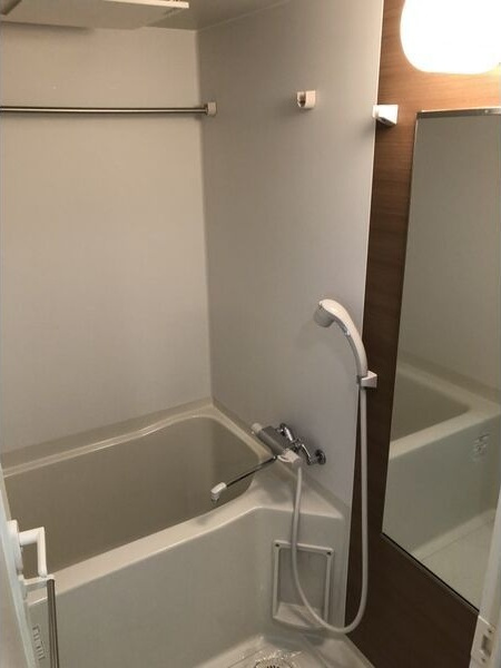 ソフィア本山の浴室