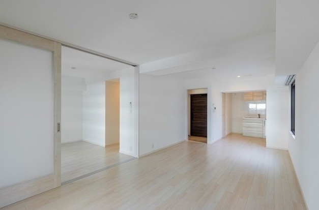 クロス護国寺の画像