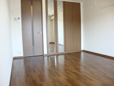 【内装】 | M・Mコンフォルト | 明るい洋室です＾＾