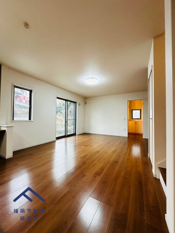 糟屋郡須惠町大字植木　戸建て