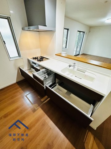 糟屋郡須惠町大字植木　戸建て