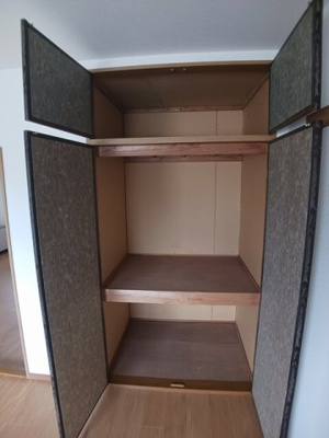 【収納】 | サンヒルズＡ | 便利な収納スペースです