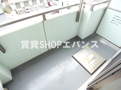 【バルコニー】 | スカイヒルズ | バルコニーがあります