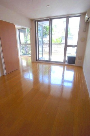 ルシルエスパシオの居間・リビング