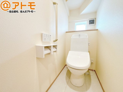 【トイレ】 | 葵区田町2丁目　新築戸建　A号棟 | 年代を問わず使いやすい洗浄機能付きのトイレ♪肌への負担をも減らせるのでお子様の敏感なお肌も安心！