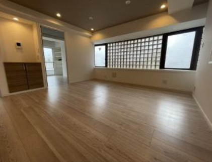 ヴィラ・アドバンスの居間・リビング|使いやすい居間です