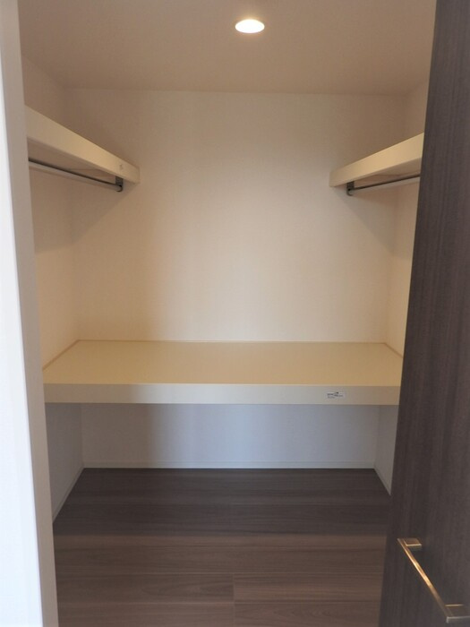 ベルエトワール　Jの収納|ちょっとした収納スペースも充実しています