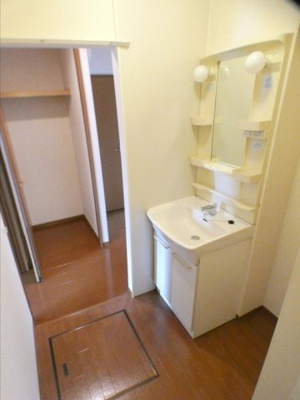 【洗面所】 | アイネヴェルト　A棟 