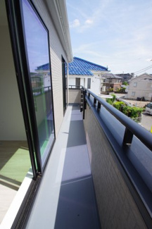 【バルコニー】 | 【仲介手数料無料！！】日野市落川　新築戸建て（全2棟）B号棟　4890万円
