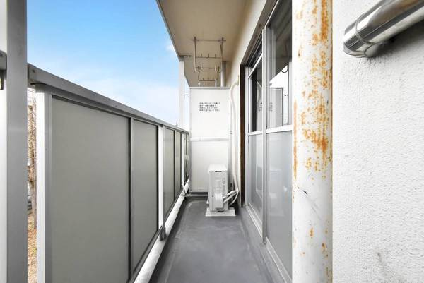 ビレッジハウス玉戸1号棟のバルコニー|ビレッジハウスの同一物件・同一タイプの間取りの写真です