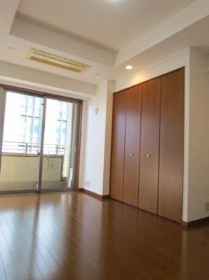 【寝室】 | オークコート