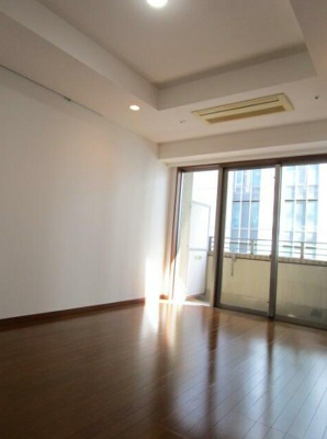 【居間・リビング】 | オークコート | 10.1帖のきれいなLDK。