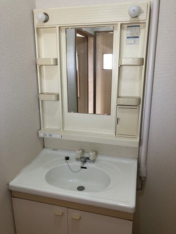第2フジヨシマンションの洗面所
