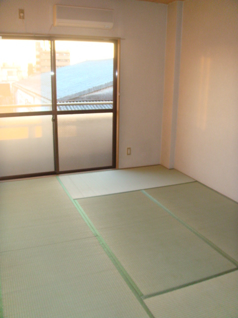 第2フジヨシマンションの和室|和室・6.0帖