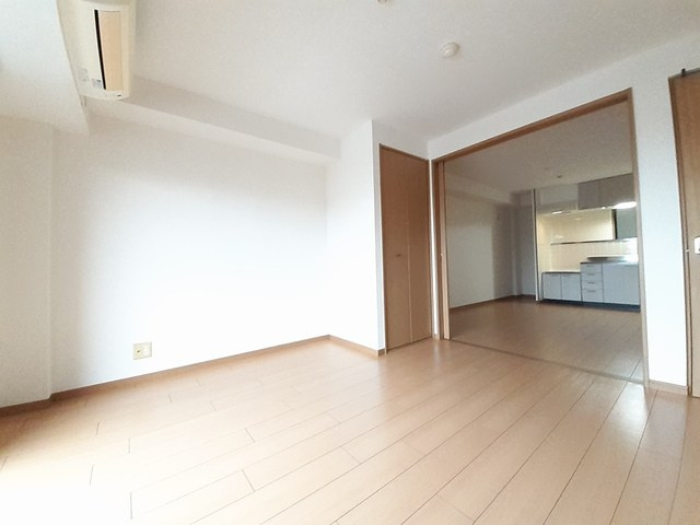 ヒルトップレジデンスの居間・リビング