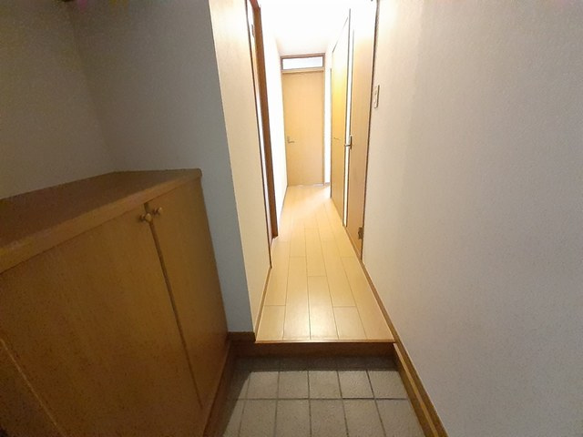 ヒルトップレジデンスの玄関