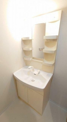 【独立洗面台】 | リリエンベルグ弐番館 | 嬉しい独立洗面台付き。