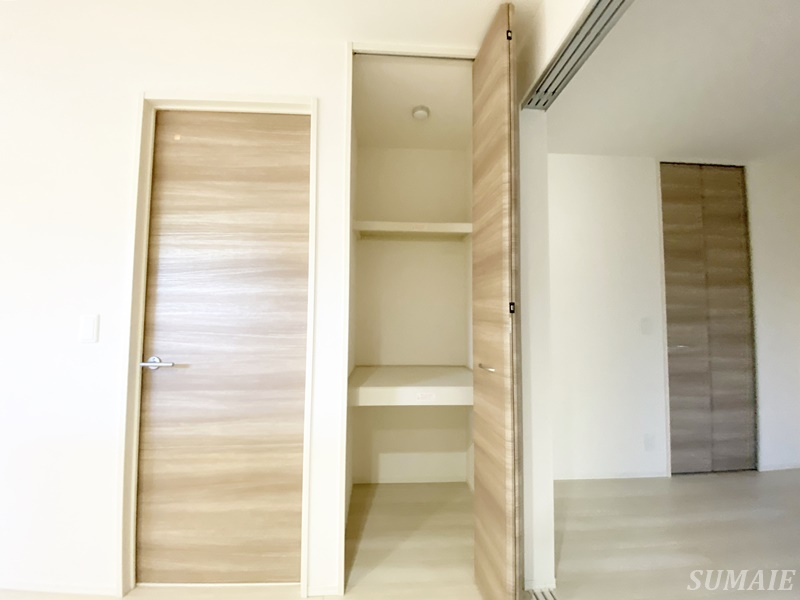 アナシエ鹿浜の収納|リビングの収納です☆