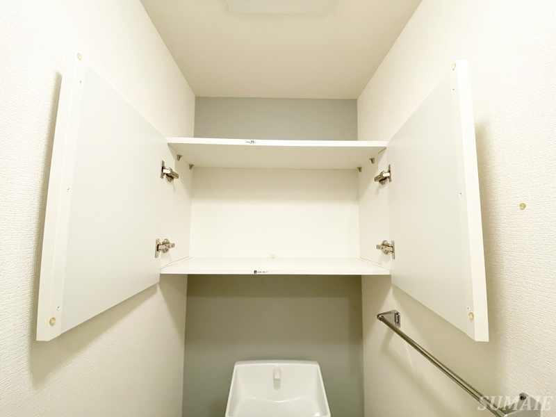 アナシエ鹿浜の収納|トイレ上収納です☆