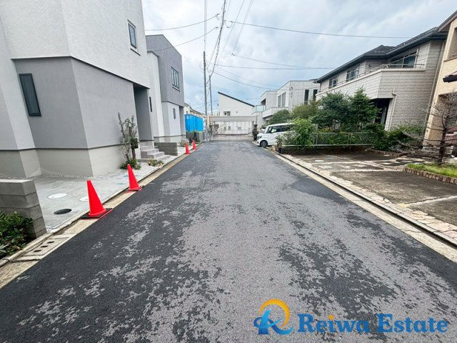 新築戸建　茅ヶ崎市柳島海岸の前面道路含む現地写真