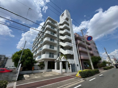 【外観】 | ライオンズマンション駒川第2 | 全室洋室ですので、お掃除もしやすいですよ！