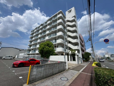 【外観】 | ライオンズマンション駒川第2 | 全居室収納有りますので、収納場所に困らず綺麗な室内をたもてますね！